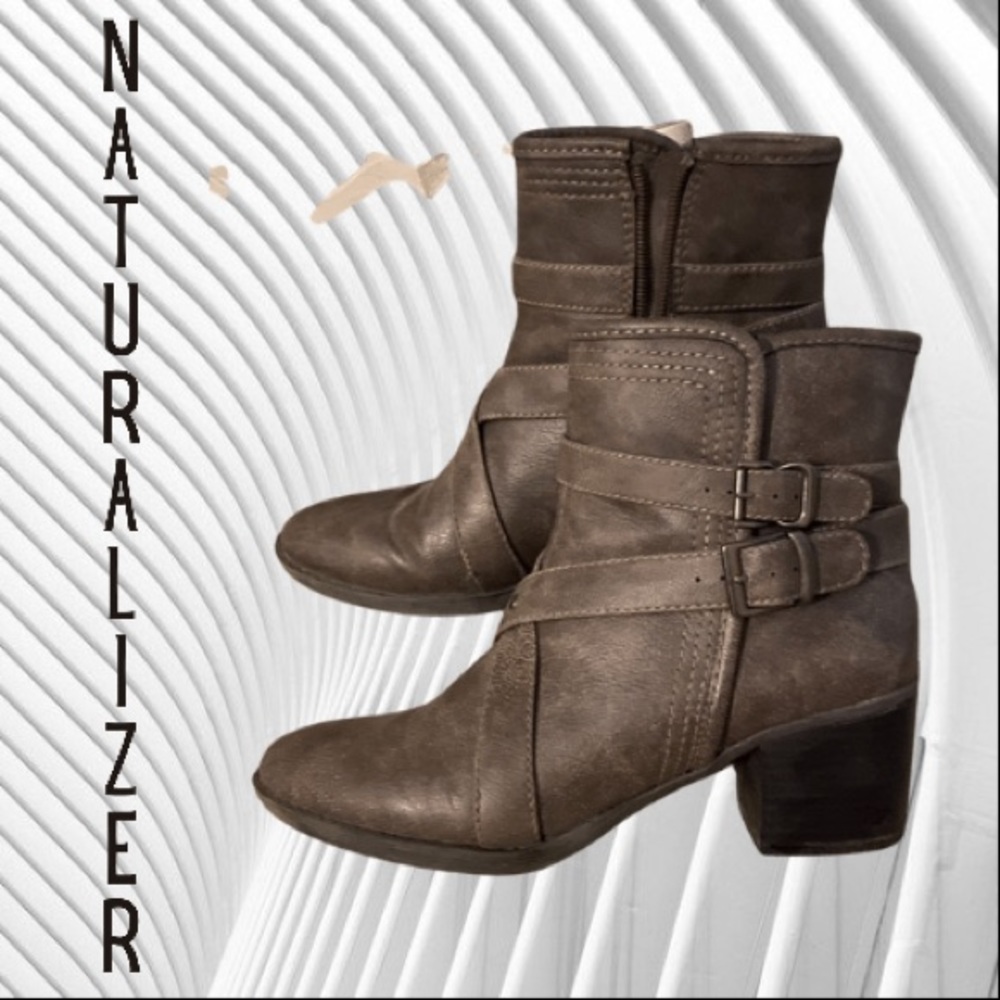 Naturalizer buckle boots
